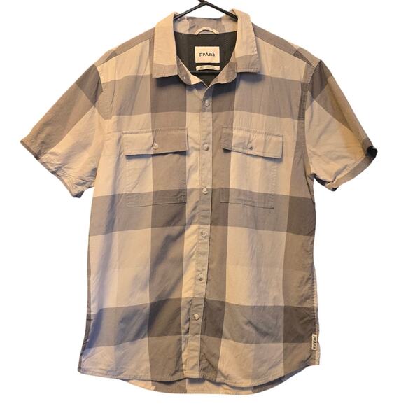 Prana mens plaid vented short sleeve button down shirt size medium - Picture 1 of 3